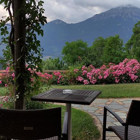 Astra Hotel Kastania  Bilik gambar